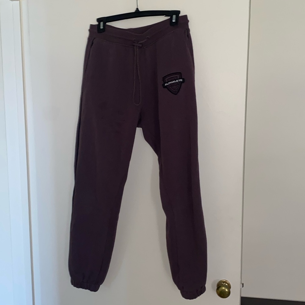 Alphalete Joggers